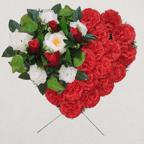 Траурный венок на похороны сердце красно-белое